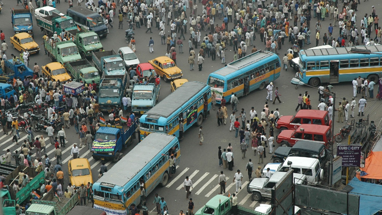 Birtakım Ülkelerde Trafik Neden Tersten Akar? - Yerli Portal