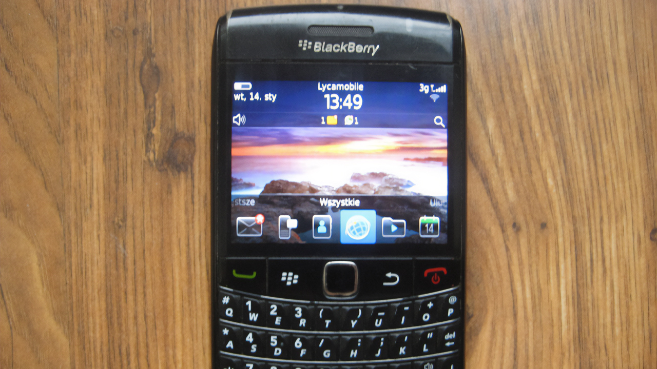 Blackberry Bold 9700 Latife Üzere Özellikleri - Yerli Portal